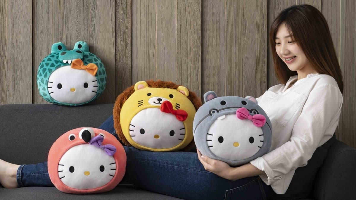 Kitty控摳摳準備好!全球限量4款「Hello Kitty」動物抱枕,明天這裡買
