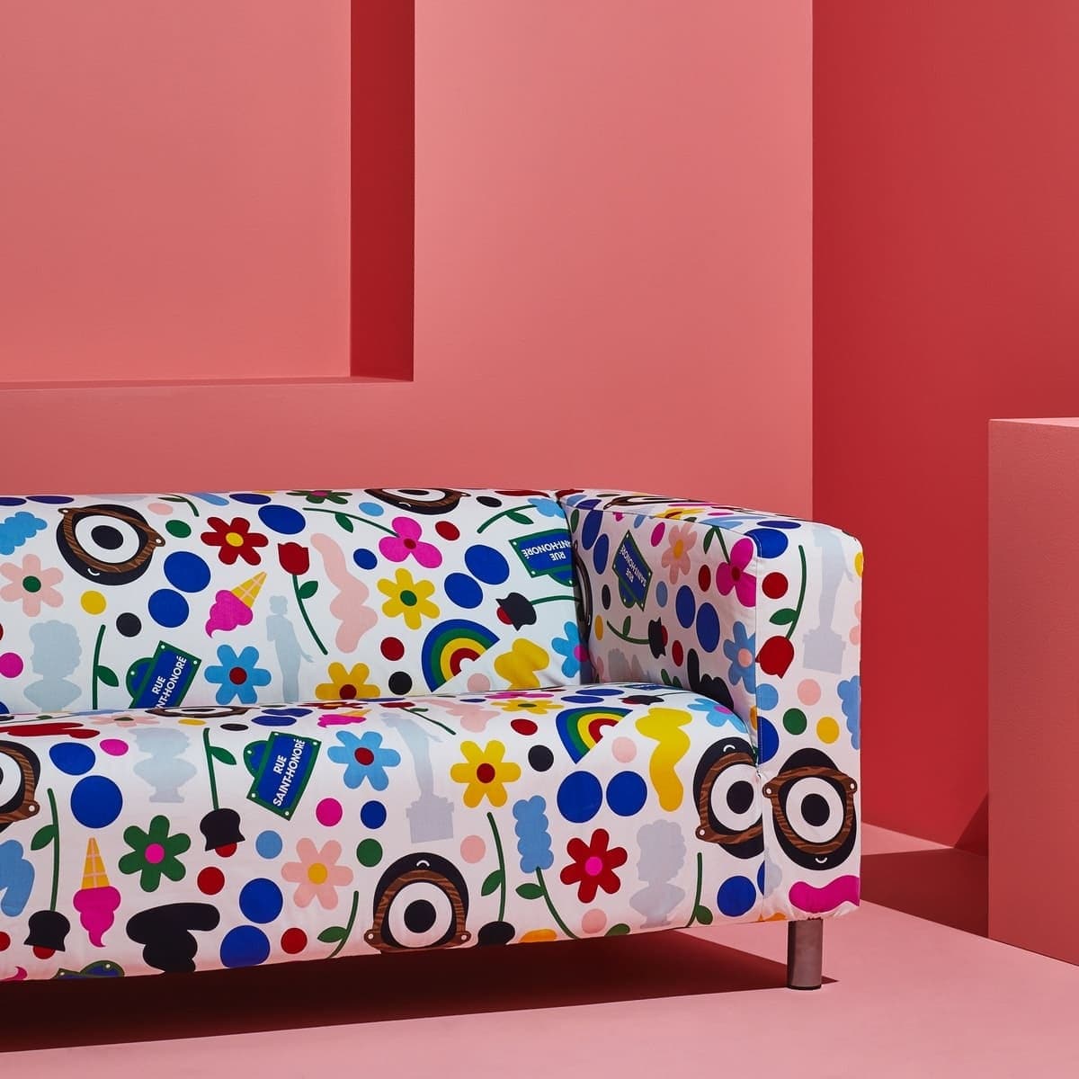 IKEA限量款「大眼仔」超療癒!印花沙發、眼球造型燈全變大眼仔 IKEA限量款「大眼仔」超療癒!印花沙發、眼球造型燈全變大眼仔