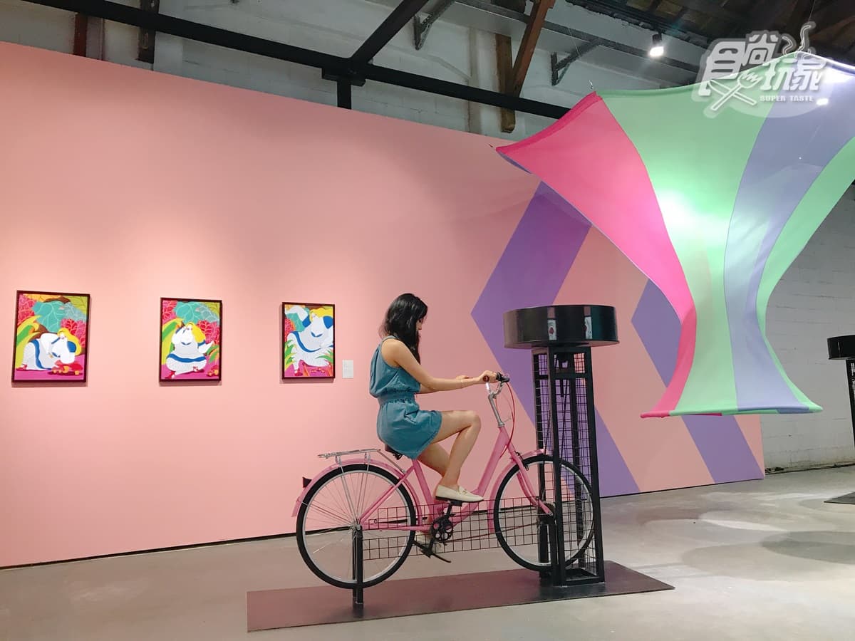 網美拍到手軟!韓國超夯「愛麗絲體驗展」來台,超美眼淚池+萬花筒鏡屋 網美拍到手軟!韓國超夯「愛麗絲體驗展」來台,超美眼淚池+萬花筒鏡屋