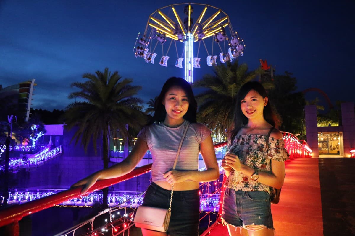 提早1小時入園!麗寶樂園夜遊「雙人套票」第二人半價+看火舞秀 提早1小時入園!麗寶樂園夜遊「雙人套票」第二人半價+看火舞秀