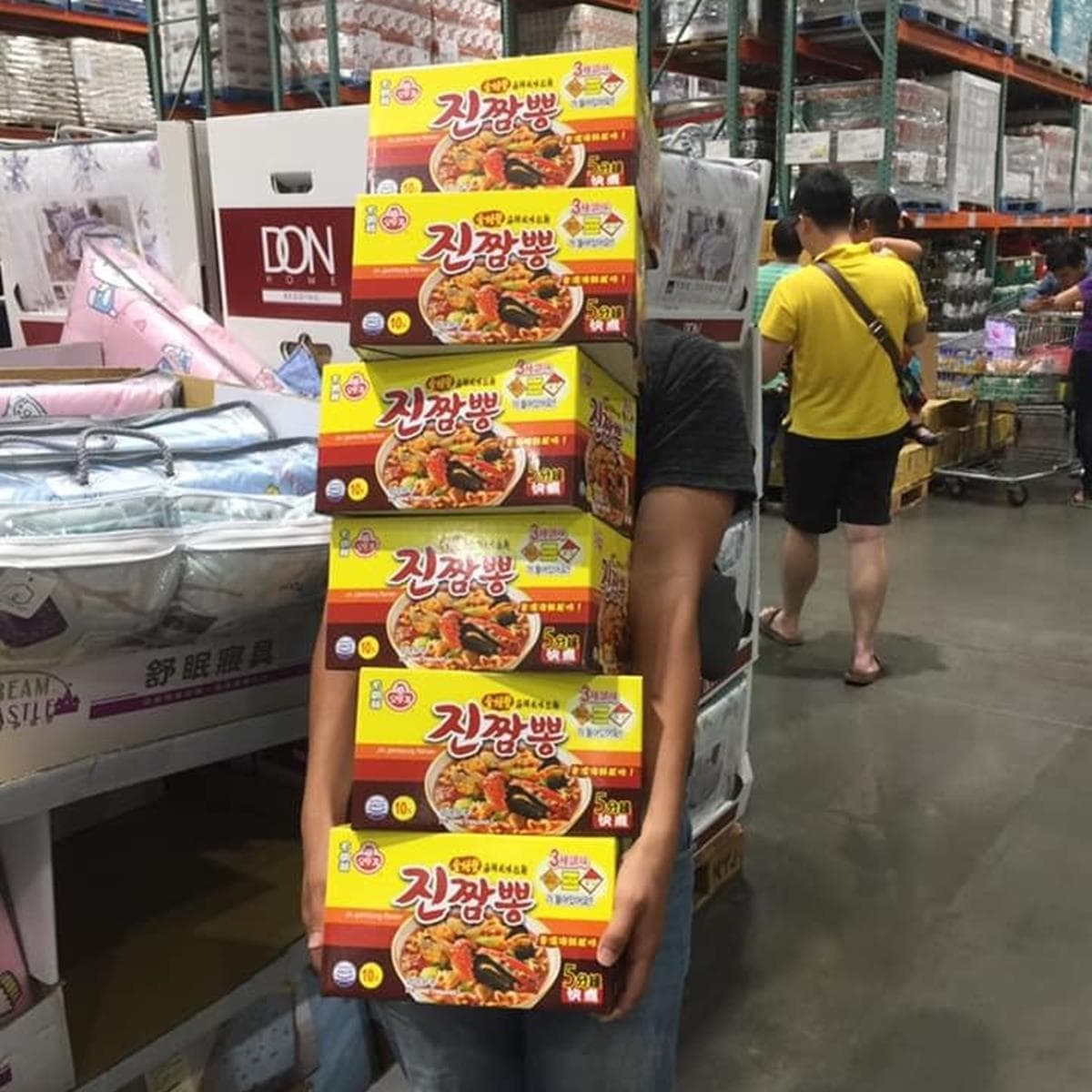 好市多2款新爆品!「千人狂讚果汁+瘋購6箱拉麵」網:搶了! 好市多2款新爆品!「千人狂讚果汁+瘋購6箱拉麵」網:搶了!