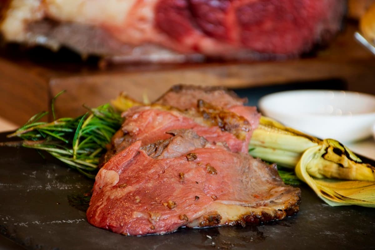 肉控暴動了!這家buffet不到千元,美國極黑和牛+泰式料理全吃到飽 肉控暴動了!這家buffet不到千元,美國極黑和牛+泰式料理全吃到飽