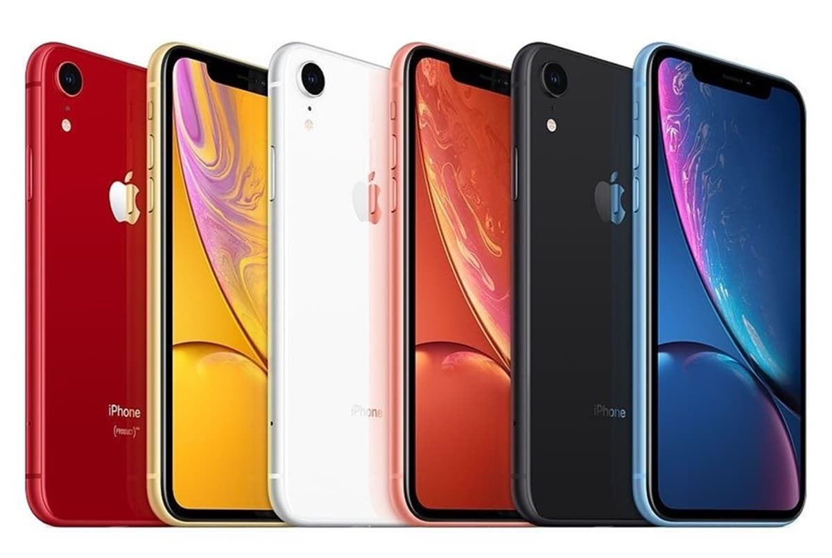 平價版「iPhone」來了!最新「紅、灰、銀」3款色系,1萬元出頭就能買 平價版「iPhone」來了!最新「紅、灰、銀」3款色系,1萬元出頭就能買
