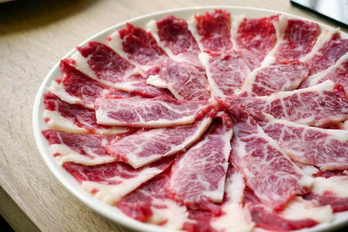 涮3秒超鮮甜!北中南9家厲害「溫體牛火鍋」→第7家自己養牛自己宰 涮3秒超鮮甜!北中南9家厲害「溫體牛火鍋」→第7家自己養牛自己宰