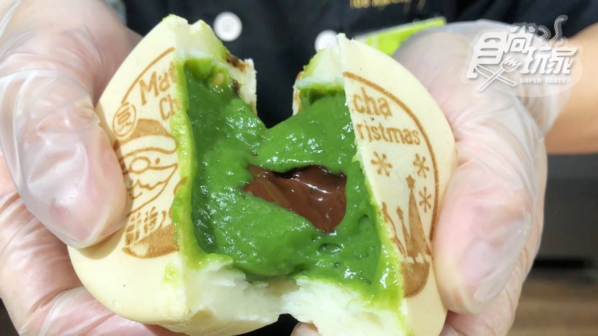 飲品買一送一!一〇八抹茶推「耶誕甜點」,先吃「麻吉抹茶巧克力大判燒」 飲品買一送一!一〇八抹茶推「耶誕甜點」,先吃「麻吉抹茶巧克力大判燒」