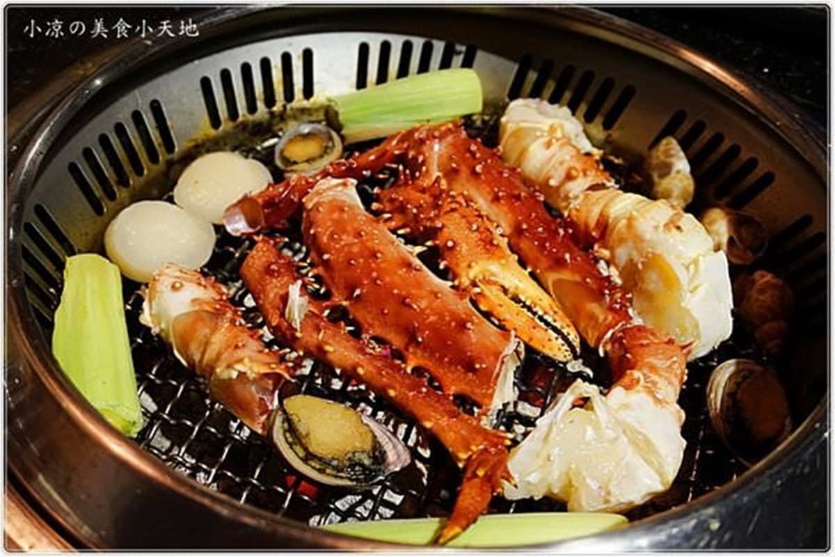 海鮮控最愛!北中南8家海鮮燒烤吃到飽:全台最長LED活蝦水道、帝王蟹無限吃 海鮮控最愛!北中南8家海鮮燒烤吃到飽:全台最長LED活蝦水道、帝王蟹無限吃