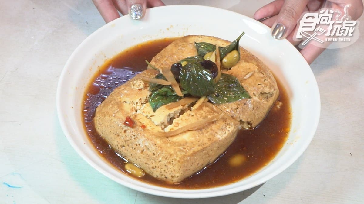 來去「迺夜市」!衝CP值最高「南機場夜市」:山內雞肉、烤玉米、香菜捲10間必吃 來去「迺夜市」!衝CP值最高「南機場夜市」:山內雞肉、烤玉米、香菜捲10間必吃
