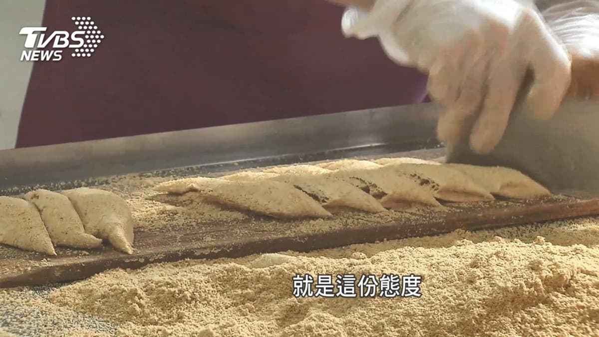 不只有豆干!大溪老街在地人推:80年碗粿、鵝湯切仔麵、麵輪素肉圓 不只有豆干!大溪老街在地人推:80年碗粿、鵝湯切仔麵、麵輪素肉圓