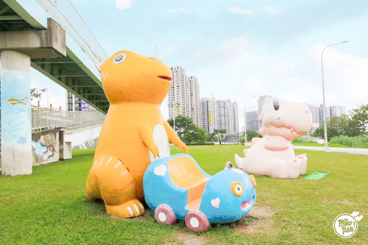 下車就到!新北環狀線「5大彩色新景點」:彩虹操場、馬卡龍山丘、Q龍公園 下車就到!新北環狀線「5大彩色新景點」:彩虹操場、馬卡龍山丘、Q龍公園