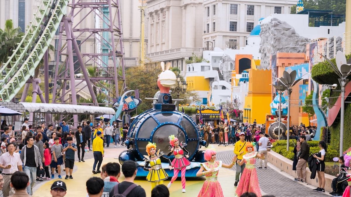 義大遊樂園限時3天「29歲以下門票229元」優惠,229壽星免費玩整年