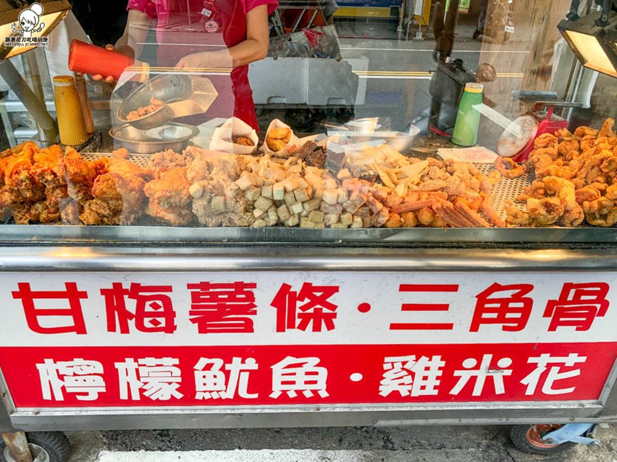 超唰嘴!炸物控最愛高雄6家專賣店:麻花捲雞皮、獨家撒粉甜不辣、秒殺豆乳雞 超唰嘴!炸物控最愛高雄6家專賣店:麻花捲雞皮、獨家撒粉甜不辣、秒殺豆乳雞