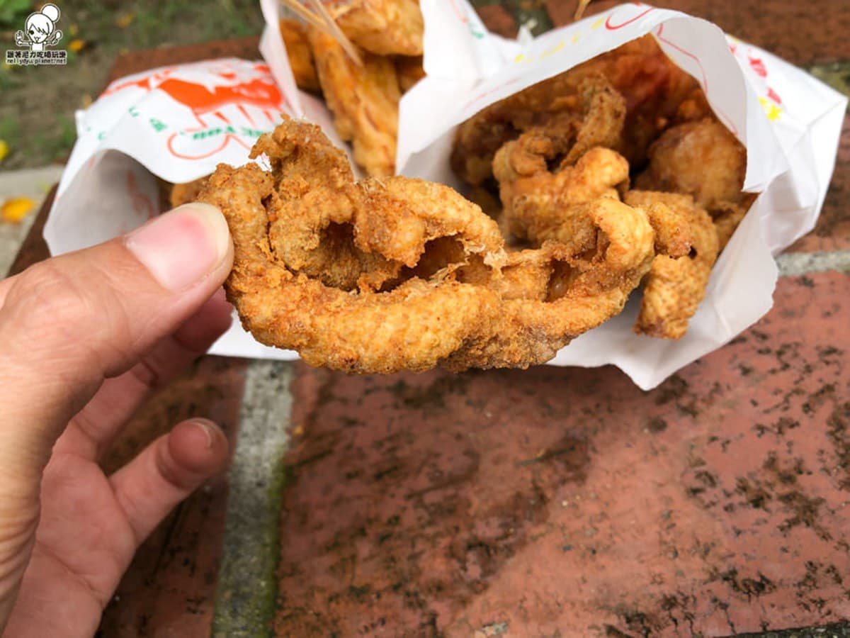 超唰嘴!炸物控最愛高雄6家專賣店:麻花捲雞皮、獨家撒粉甜不辣、秒殺豆乳雞 超唰嘴!炸物控最愛高雄6家專賣店:麻花捲雞皮、獨家撒粉甜不辣、秒殺豆乳雞