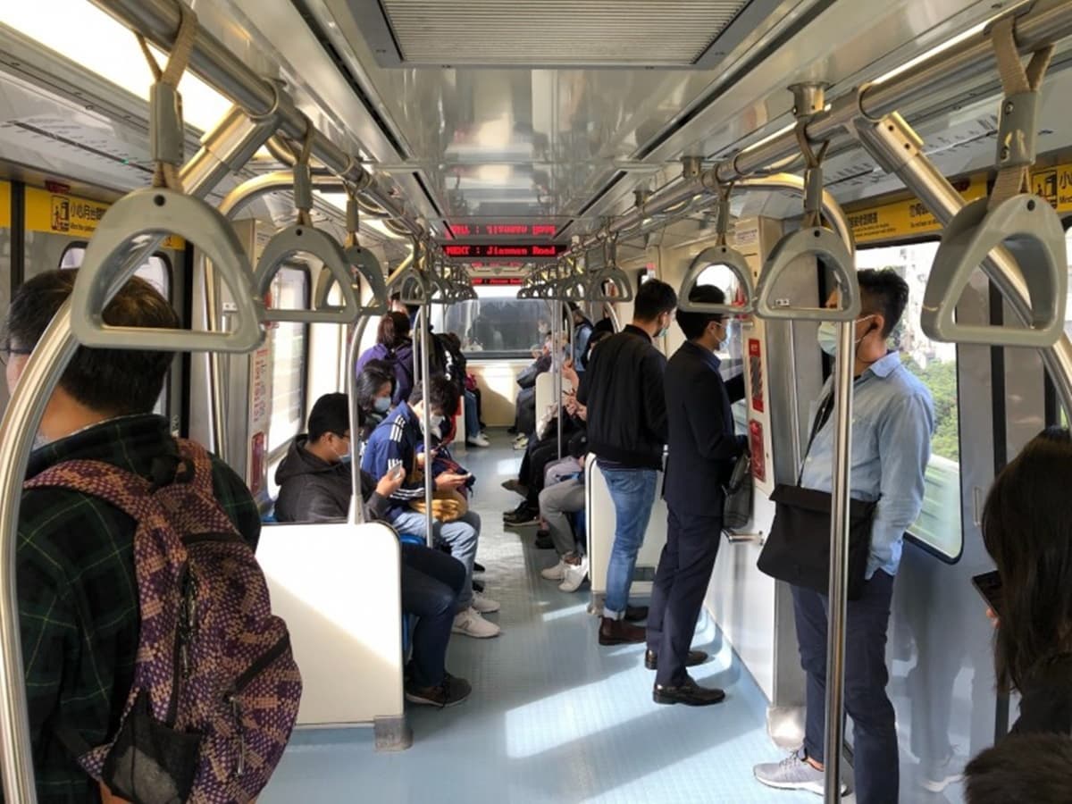 文湖線終於變身!全新「改裝車廂」即日上路,座位變多「包覆性更高」舒服度UP 文湖線終於變身!全新「改裝車廂」即日上路,座位變多「包覆性更高」舒服度UP