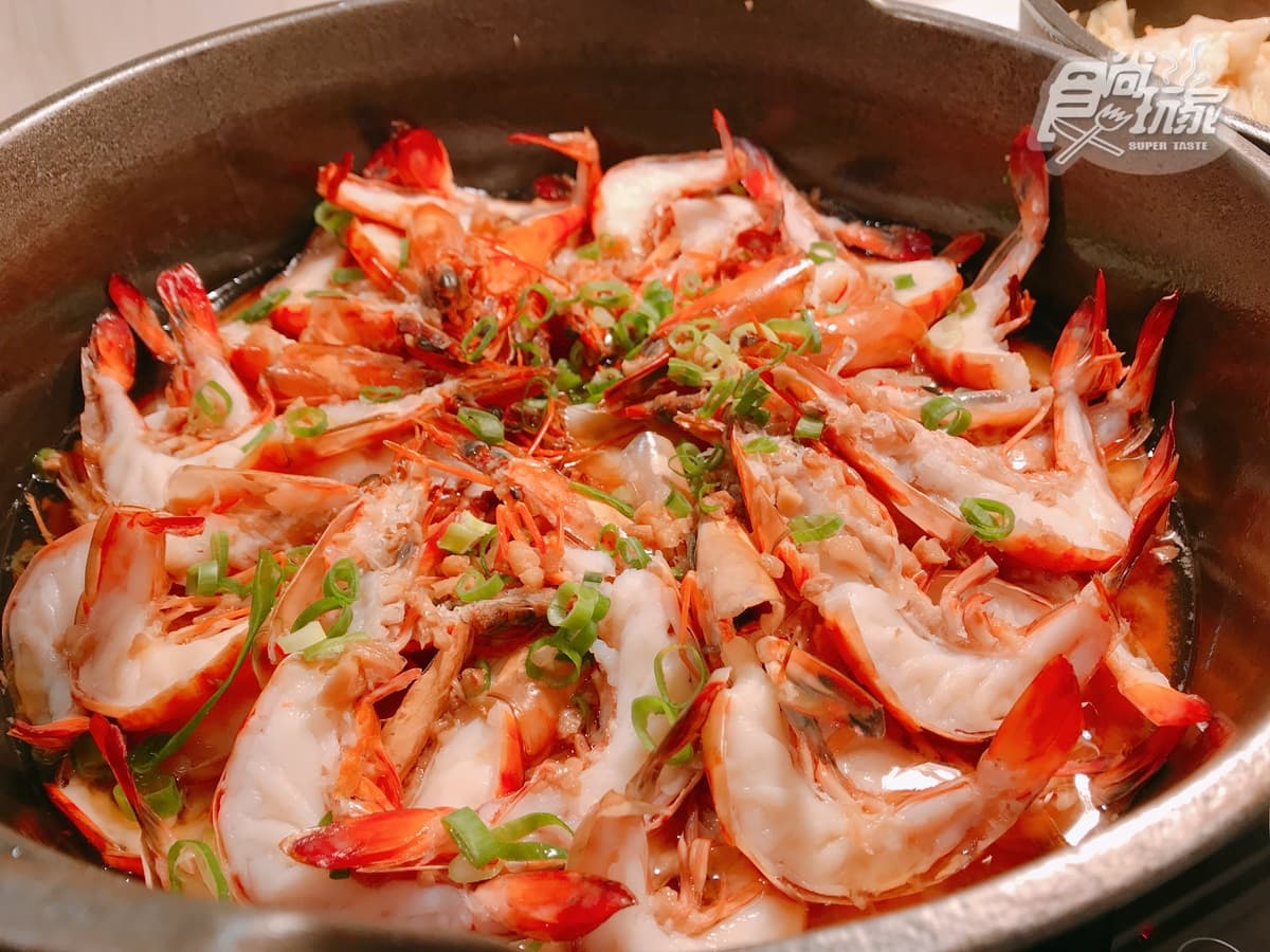 第2人免錢「蝦子吃到飽」!超狂飯店連7天買一送一,小龍蝦、泰國蝦剝到痛風 第2人免錢「蝦子吃到飽」!超狂飯店連7天買一送一,小龍蝦、泰國蝦剝到痛風
