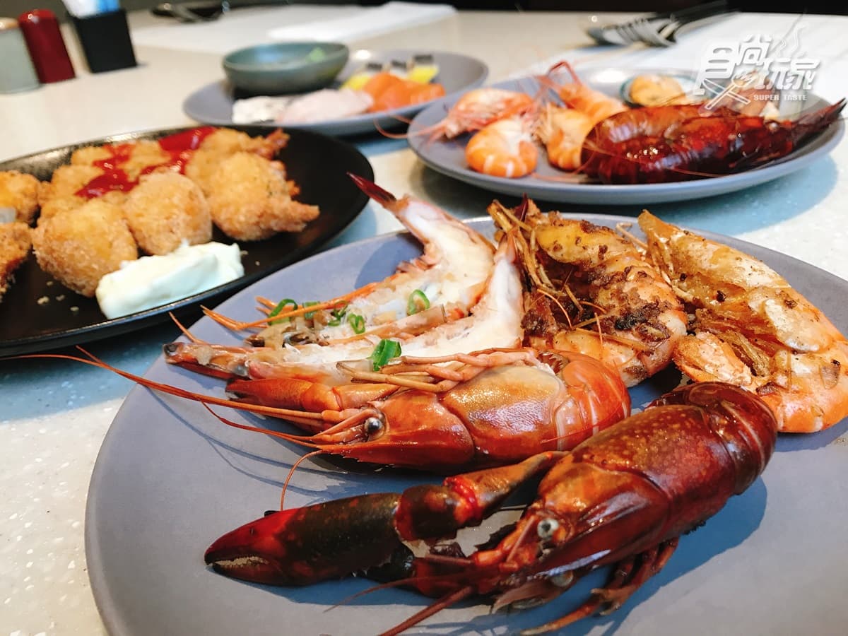 第2人免錢「蝦子吃到飽」!超狂飯店連7天買一送一,小龍蝦、泰國蝦剝到痛風 第2人免錢「蝦子吃到飽」!超狂飯店連7天買一送一,小龍蝦、泰國蝦剝到痛風