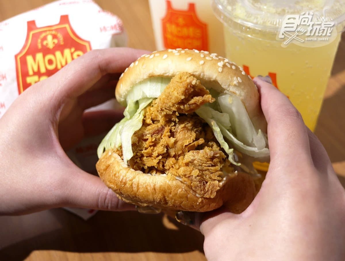 台北也有了!韓國人氣速食「MoM’s TOUCH」北上,先搶「辣味雞腿堡」 台北也有了!韓國人氣速食「MoM’s TOUCH」北上,先搶「辣味雞腿堡」