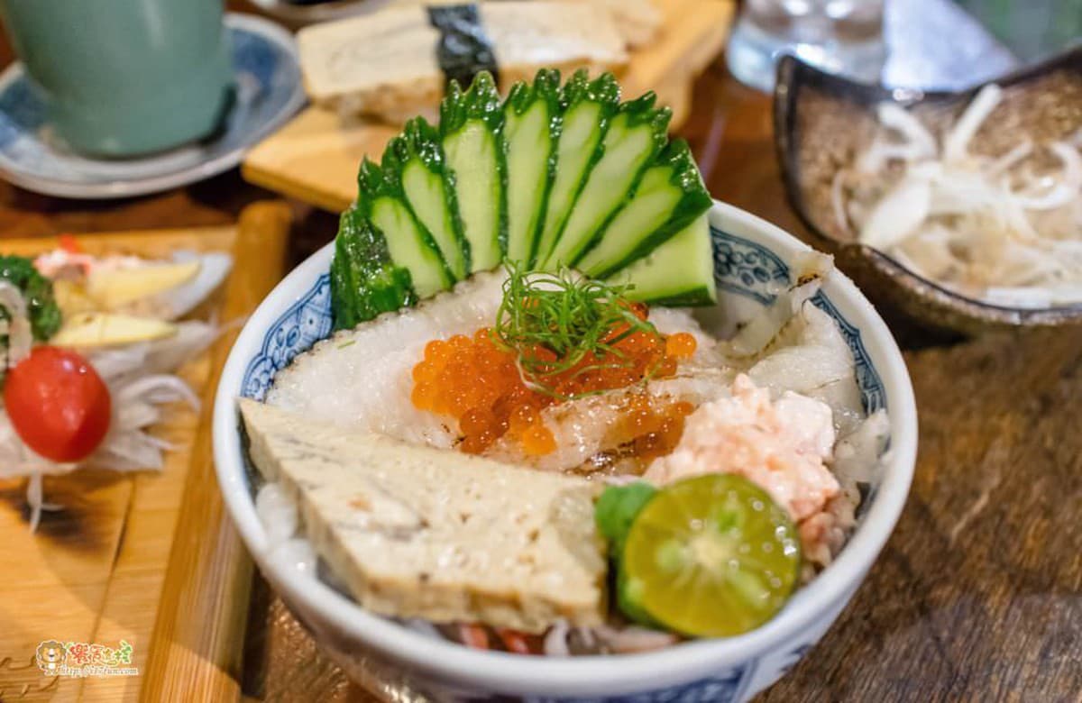 料比飯多!高雄7家澎派系丼飯:奶香鮭魚肚、北海道大干貝、水波蛋牛五花 料比飯多!高雄7家澎派系丼飯:奶香鮭魚肚、北海道大干貝、水波蛋牛五花