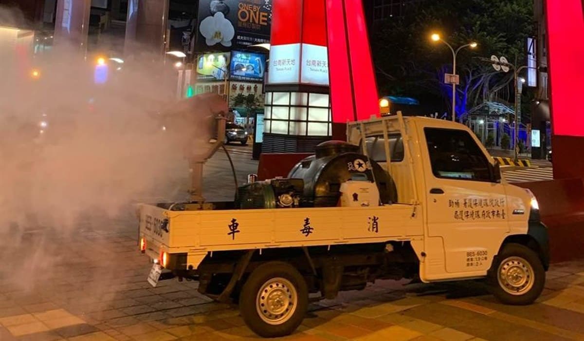 磐石艦疫情連環爆!一確診官兵公布台南足跡,這百貨破天荒休館 磐石艦疫情連環爆!一確診官兵公布台南足跡,這百貨破天荒休館