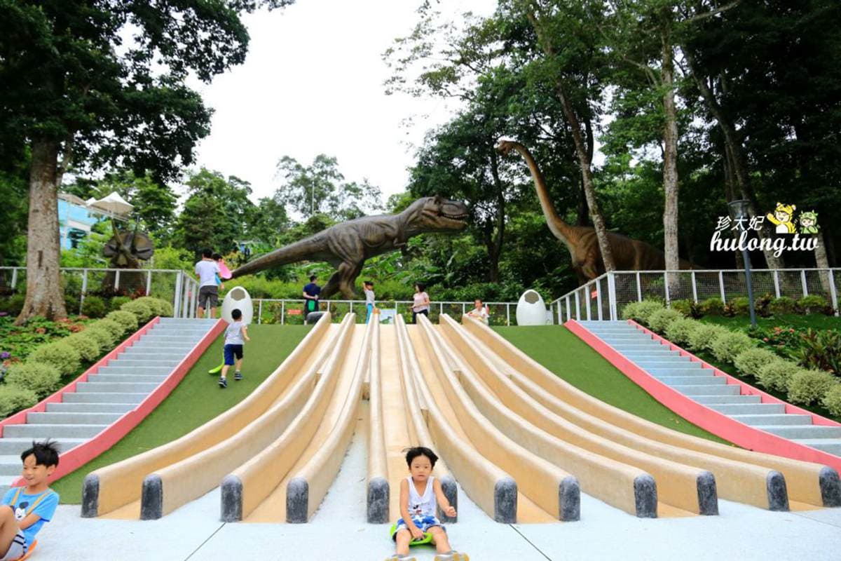 遛小孩必衝!苗栗5大親子打卡點:恐龍溜滑梯、花田小火車、小白兔童趣布景 遛小孩必衝!苗栗5大親子打卡點:恐龍溜滑梯、花田小火車、小白兔童趣布景