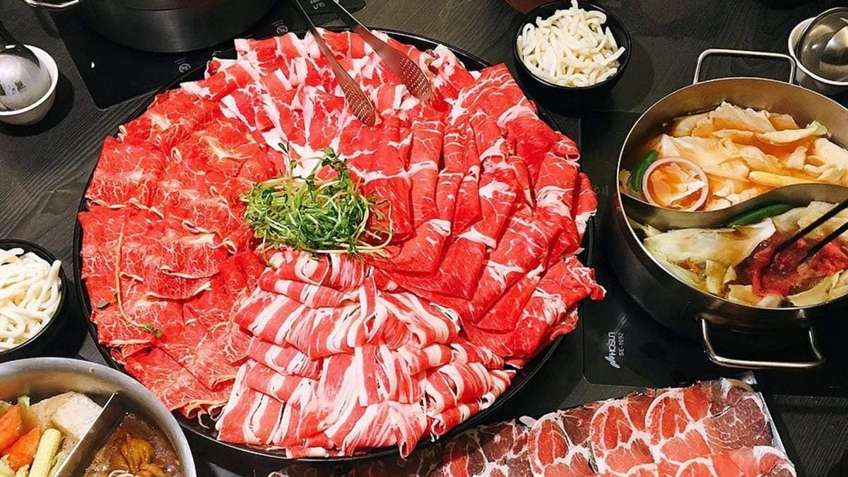 31家火鍋店免費送肉!晚上10點後還加量50%,5種選擇平假日都能用