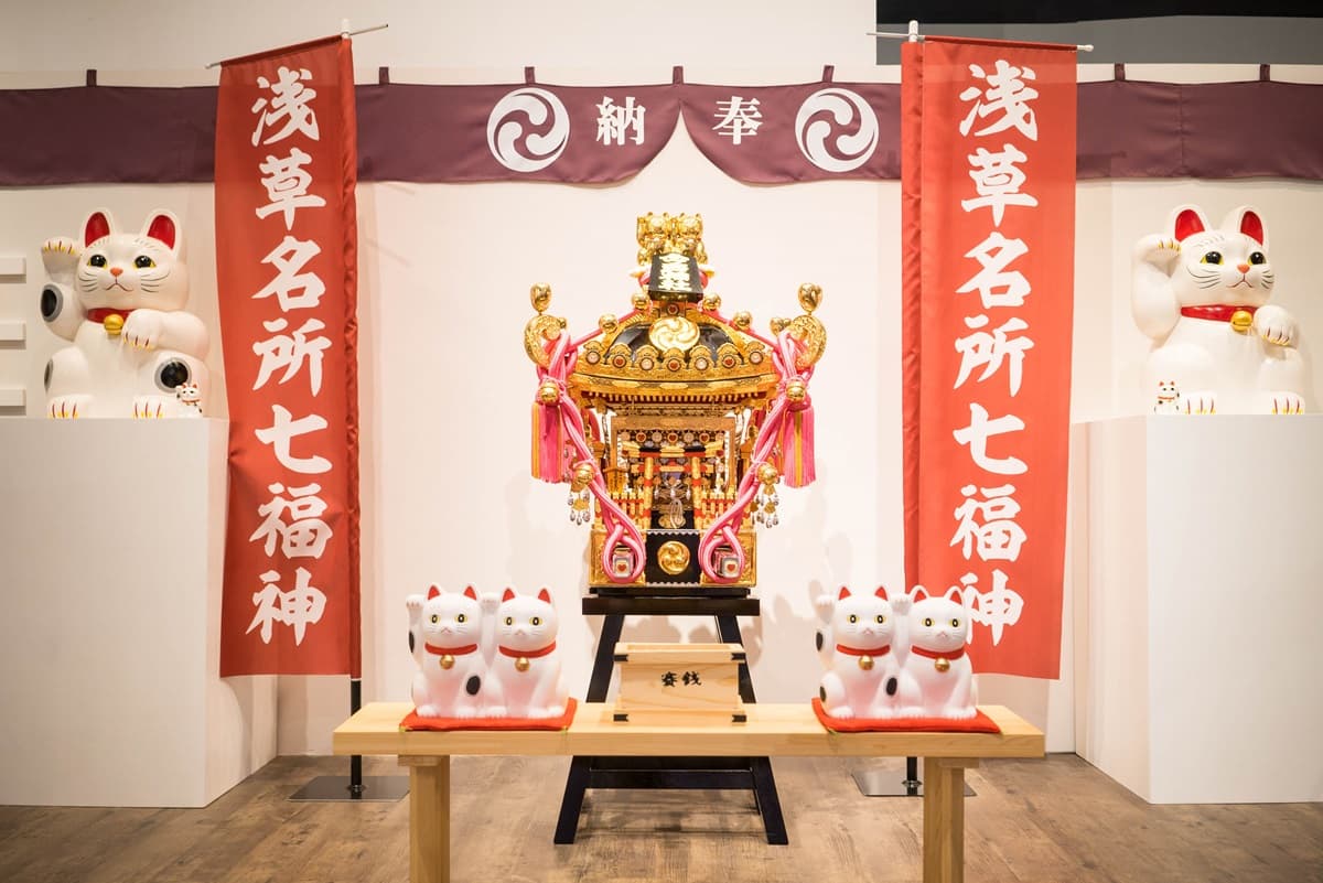 貓奴衝了!超萌「日本福貓展」降臨華山,日劇結緣神轎、人氣喵漫畫海外首展都在這 貓奴衝了!超萌「日本福貓展」降臨華山,日劇結緣神轎、人氣喵漫畫海外首展都在這