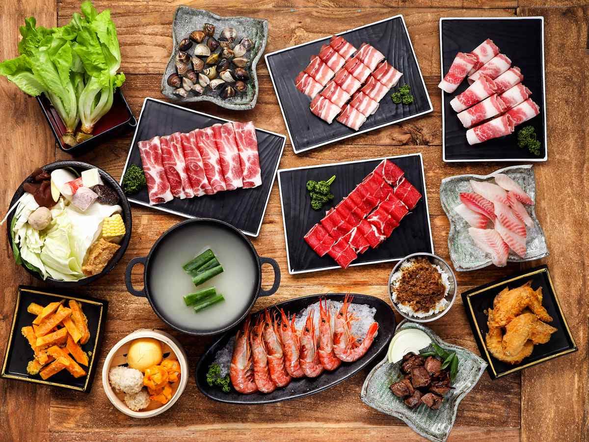 吃到飽新品牌限時一人免費吃,美國牛、丹麥豬、火焰骰子牛無限加點,鉄火鍋358元起 吃到飽新品牌限時一人免費吃,美國牛、丹麥豬、火焰骰子牛無限加點,鉄火鍋358元起