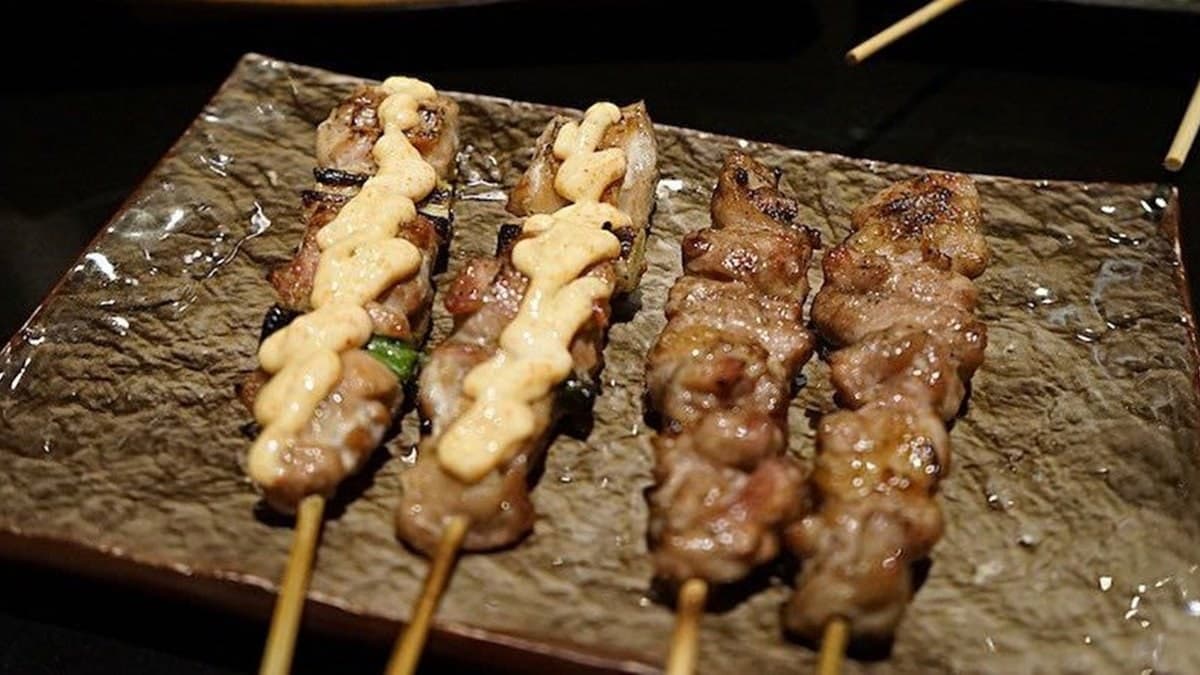 台中消夜聚會首選!夜貓子最愛4家串燒居酒屋,必吃爆汁雞肉捲、五花肉包麻糬 台中消夜聚會首選!夜貓子最愛4家串燒居酒屋,必吃爆汁雞肉捲、五花肉包麻糬