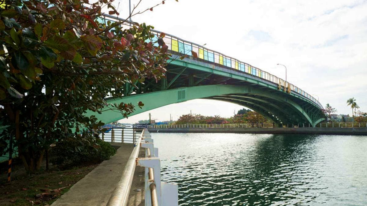 安平水景公園 img