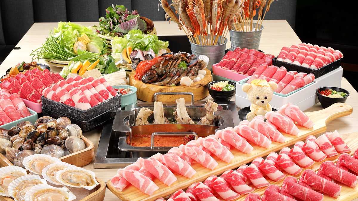 姓名對中「中、秋、國、慶」整桌8折,汕頭沙茶鍋、吃到飽火鍋、韓式料理都能用 姓名對中「中、秋、國、慶」整桌8折,汕頭沙茶鍋、吃到飽火鍋、韓式料理都能用