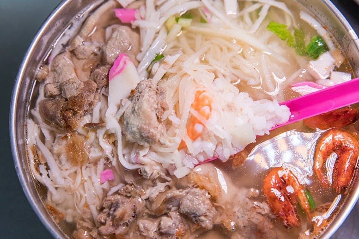 屏東隱藏版美食!吃貨必嘗「東港小三寶」:肉粿、飯湯、雙糕潤 屏東隱藏版美食!吃貨必嘗「東港小三寶」:肉粿、飯湯、雙糕潤