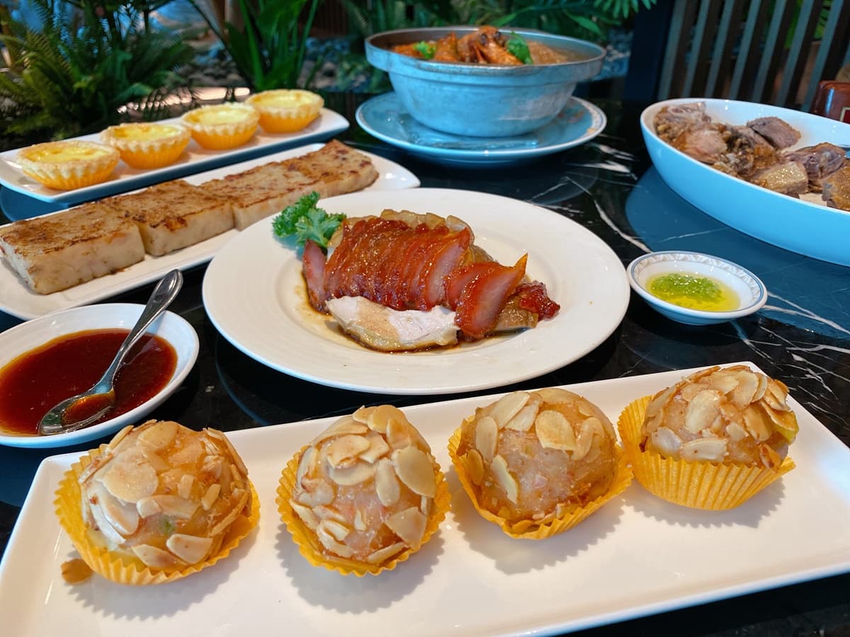 南台灣「最高火鍋店」!耍廢爽吃「慶煙龍蝦」有人剝,還有整桌港點每人375元 南台灣「最高火鍋店」!耍廢爽吃「慶煙龍蝦」有人剝,還有整桌港點每人375元