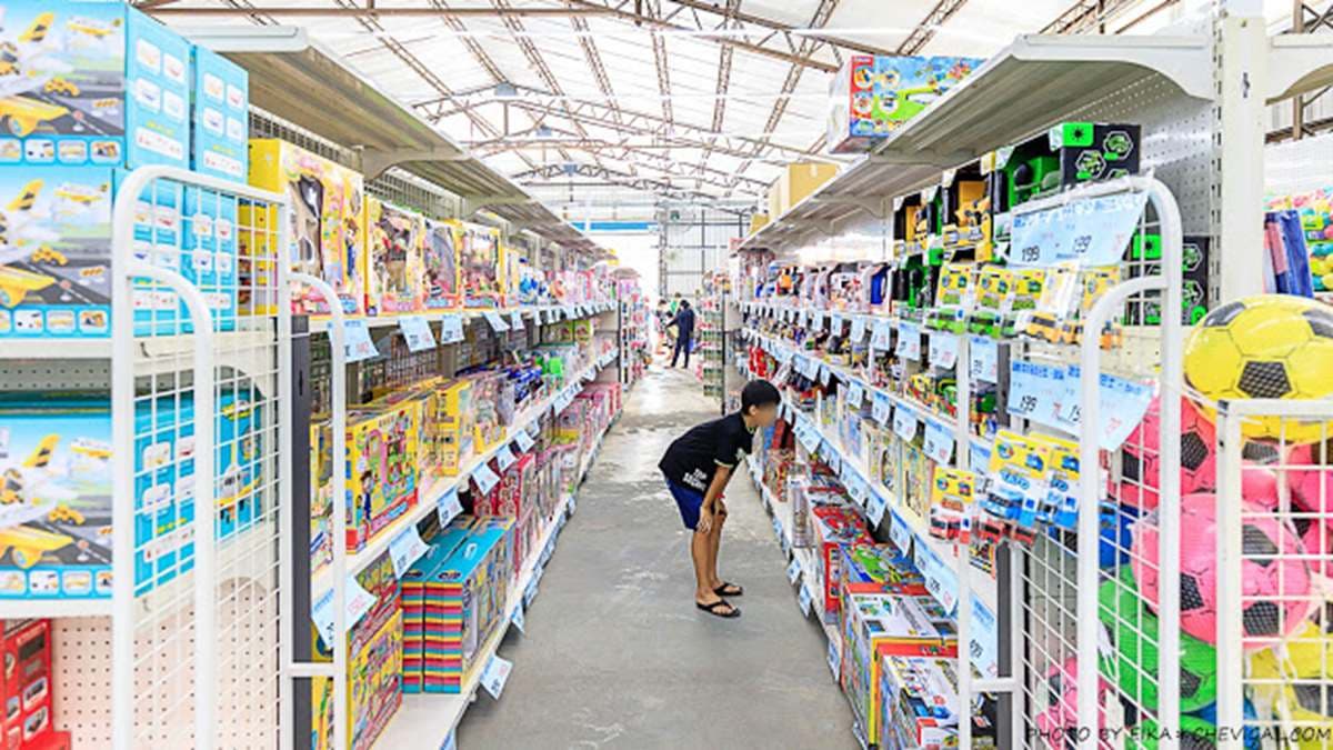 【新開店】200坪玩具倉庫批發價5折!TOMICA百元有找,上千種選擇還能用振興券 【新開店】200坪玩具倉庫批發價5折!TOMICA百元有找,上千種選擇還能用振興券