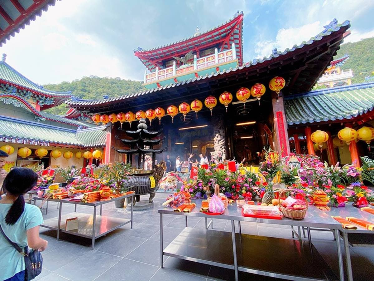 通通在埔里!網美南投1日遊必拍3景點:台版青瓦臺、巧克力城堡、藍色月球 通通在埔里!網美南投1日遊必拍3景點:台版青瓦臺、巧克力城堡、藍色月球