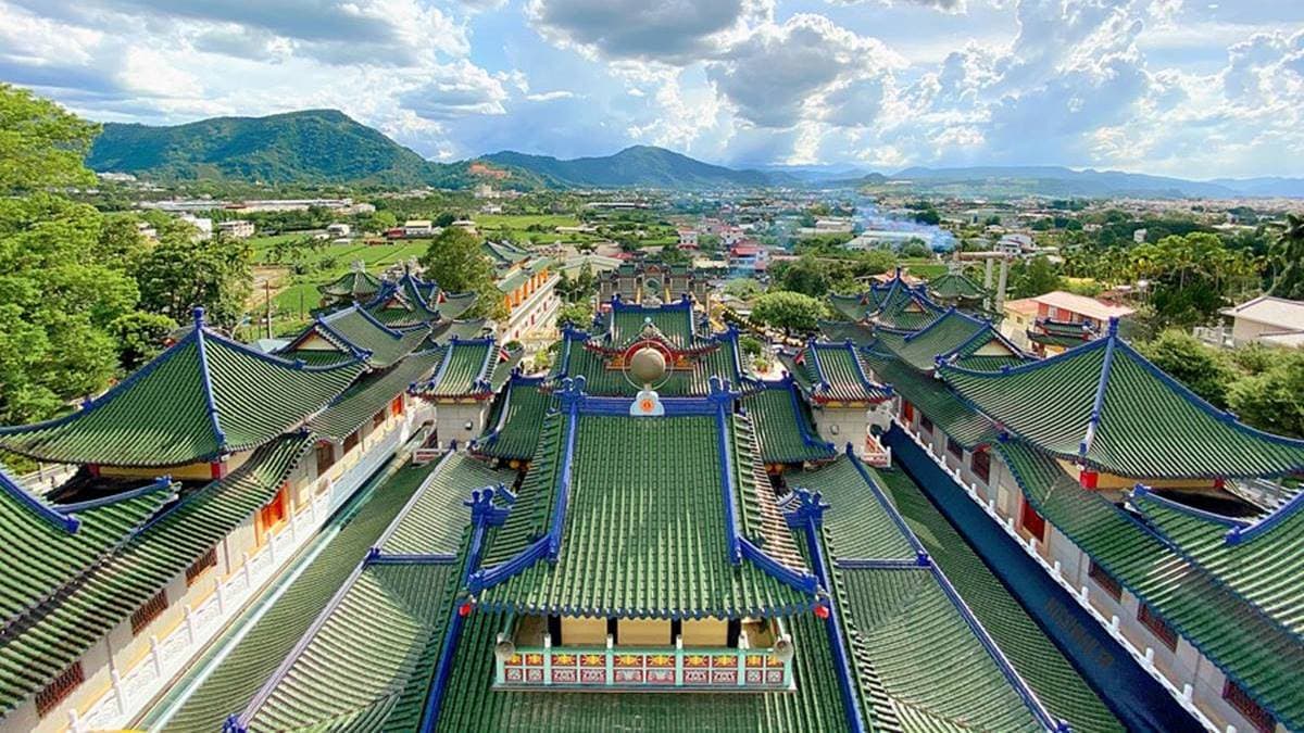 通通在埔里!網美南投1日遊必拍3景點:台版青瓦臺、巧克力城堡、藍色月球 通通在埔里!網美南投1日遊必拍3景點:台版青瓦臺、巧克力城堡、藍色月球