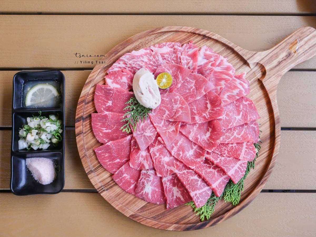 一泊四食全包式奢華露營太享受,新竹IG打卡五星營地還可吃A5和牛燒肉 一泊四食全包式奢華露營太享受,新竹IG打卡五星營地還可吃A5和牛燒肉