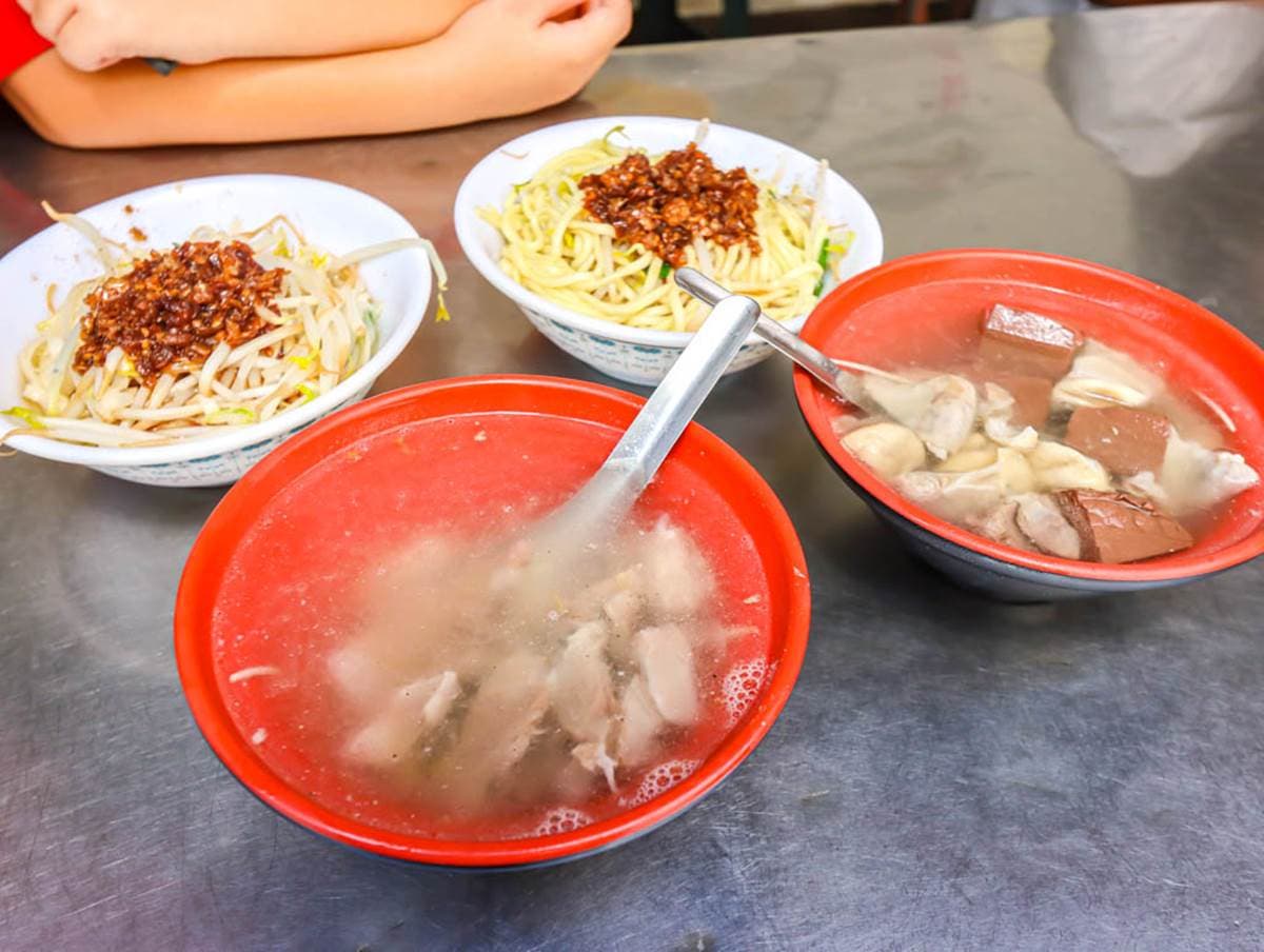 部落客激推!全台49間「老市場早餐」:超狂什錦炒麵、無敵海景饅頭蛋 部落客激推!全台49間「老市場早餐」:超狂什錦炒麵、無敵海景饅頭蛋