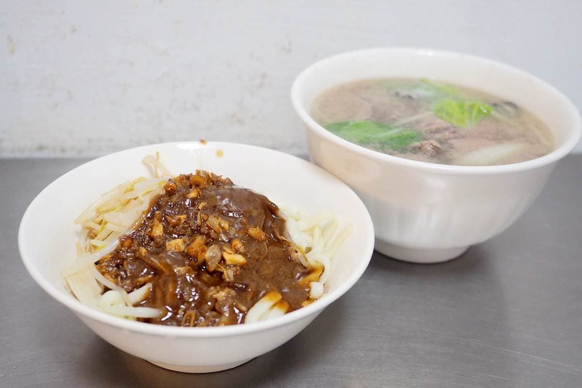 部落客激推!全台49間「老市場早餐」:超狂什錦炒麵、無敵海景饅頭蛋 部落客激推!全台49間「老市場早餐」:超狂什錦炒麵、無敵海景饅頭蛋