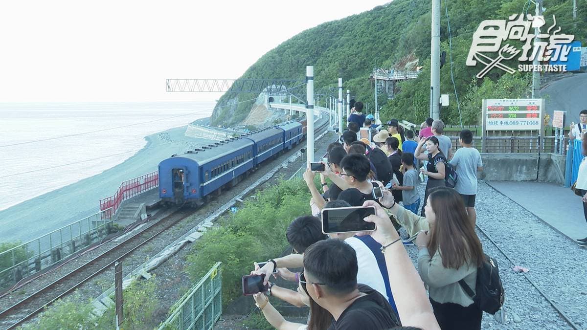 全台最美!台東多良車站賞夢幻海景,還能逛美食街