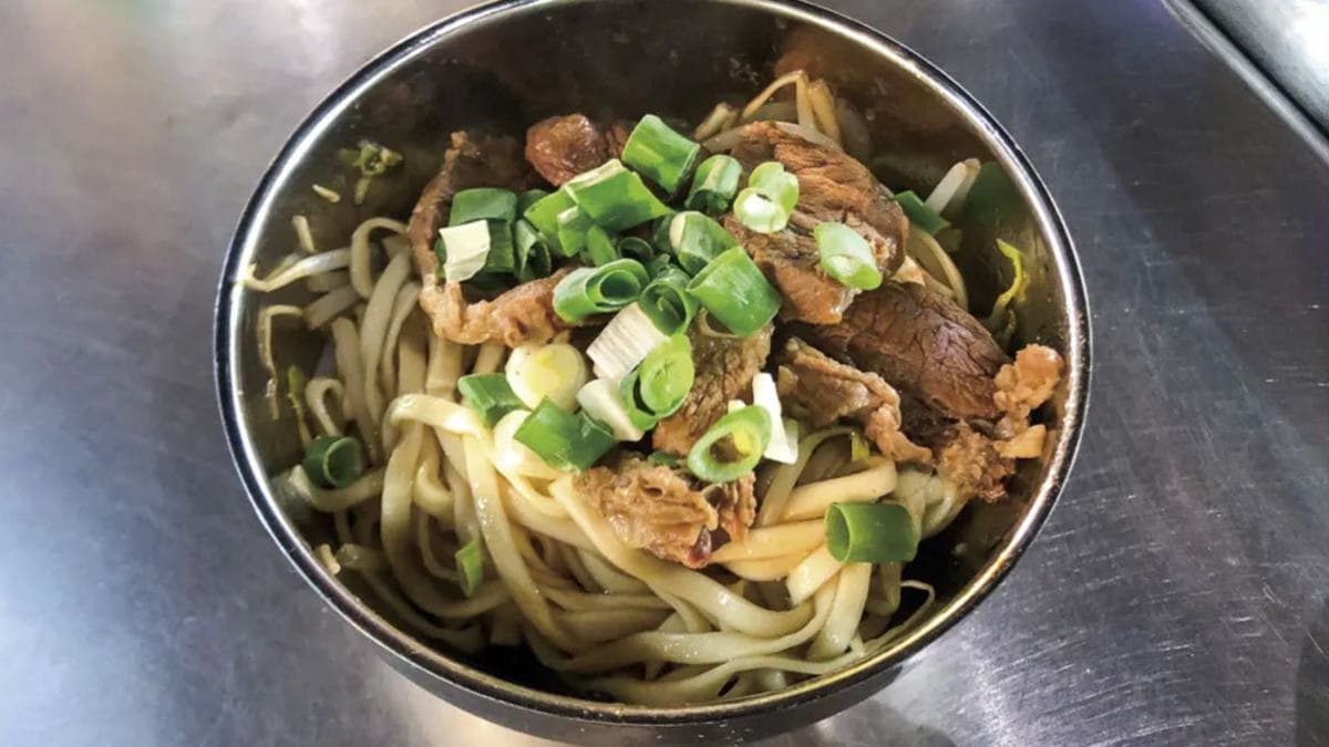 紅燒牛肉麵牛雜湯 img