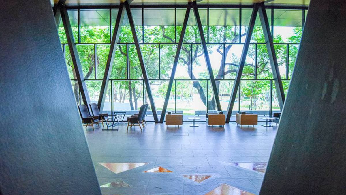 文青網美都想衝!每個位子都有窗景「森林豪宅」屏東圖書館新開幕