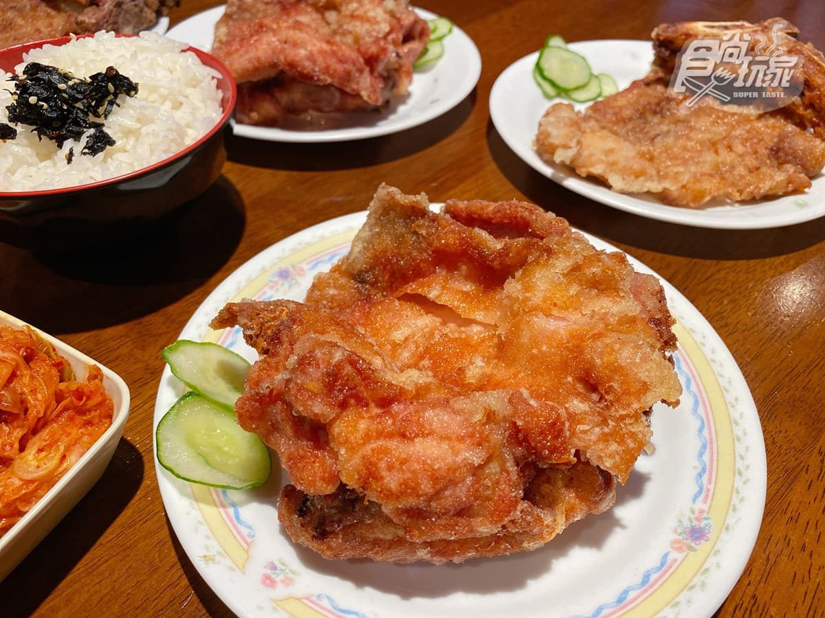 全台唯一「米其林入榜」便當店!必吃3公分厚排骨、雲朵雞腿 全台唯一「米其林入榜」便當店!必吃3公分厚排骨、雲朵雞腿
