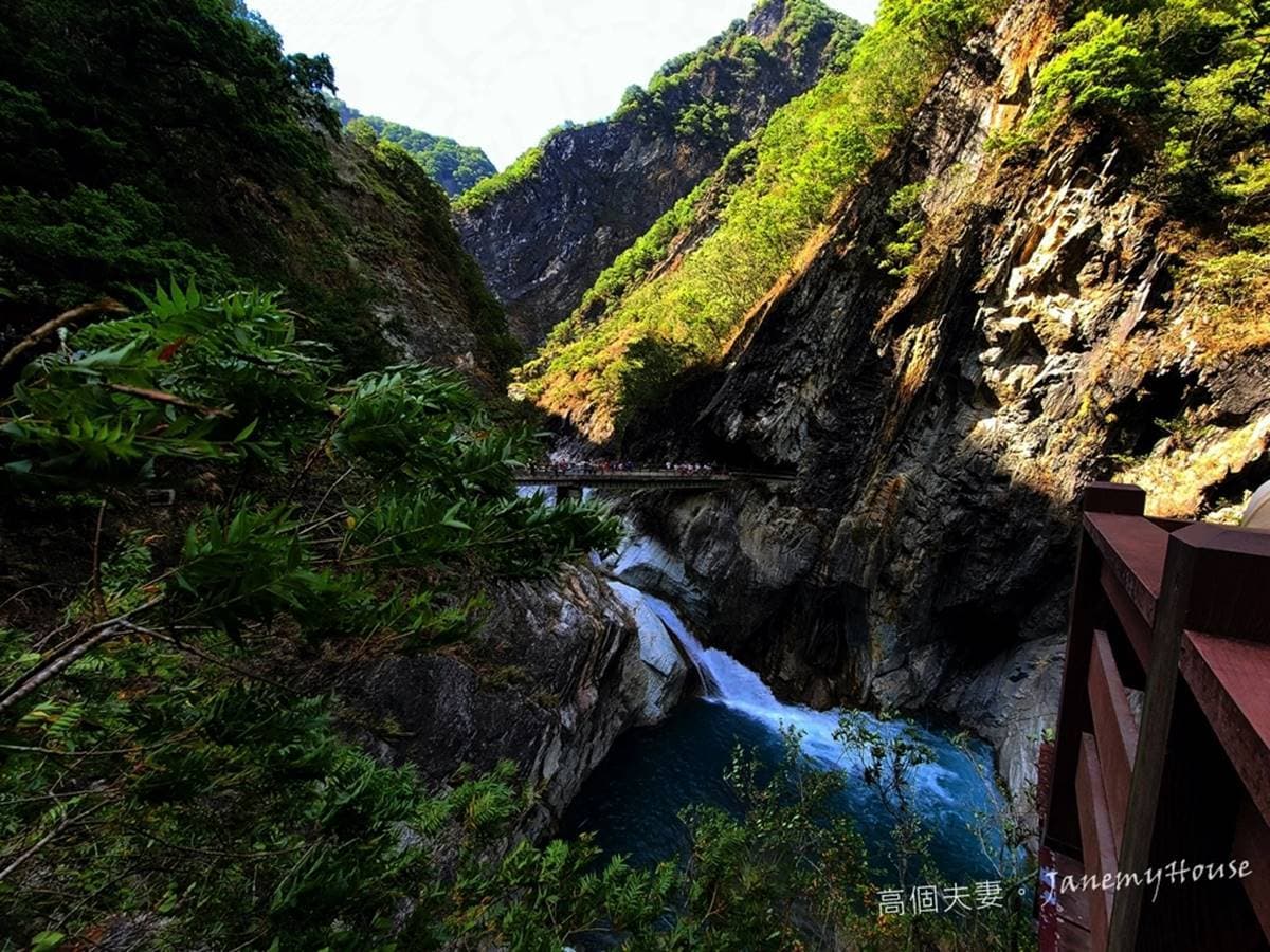 秒殺記憶體!全台9大美拍登山步道:360度海景草原、仙境瀑布 秒殺記憶體!全台9大美拍登山步道:360度海景草原、仙境瀑布