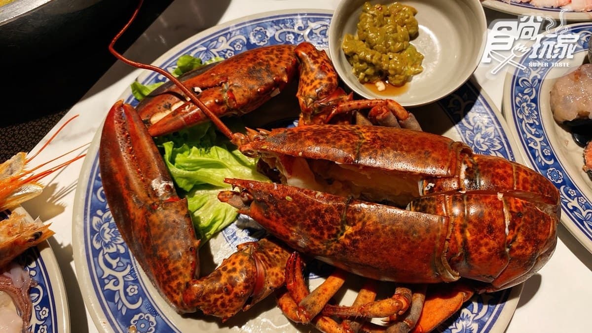 好狂!全新港式「肥牛火鍋」推香菜皮蛋+老火湯底,再祭買一送一 好狂!全新港式「肥牛火鍋」推香菜皮蛋+老火湯底,再祭買一送一