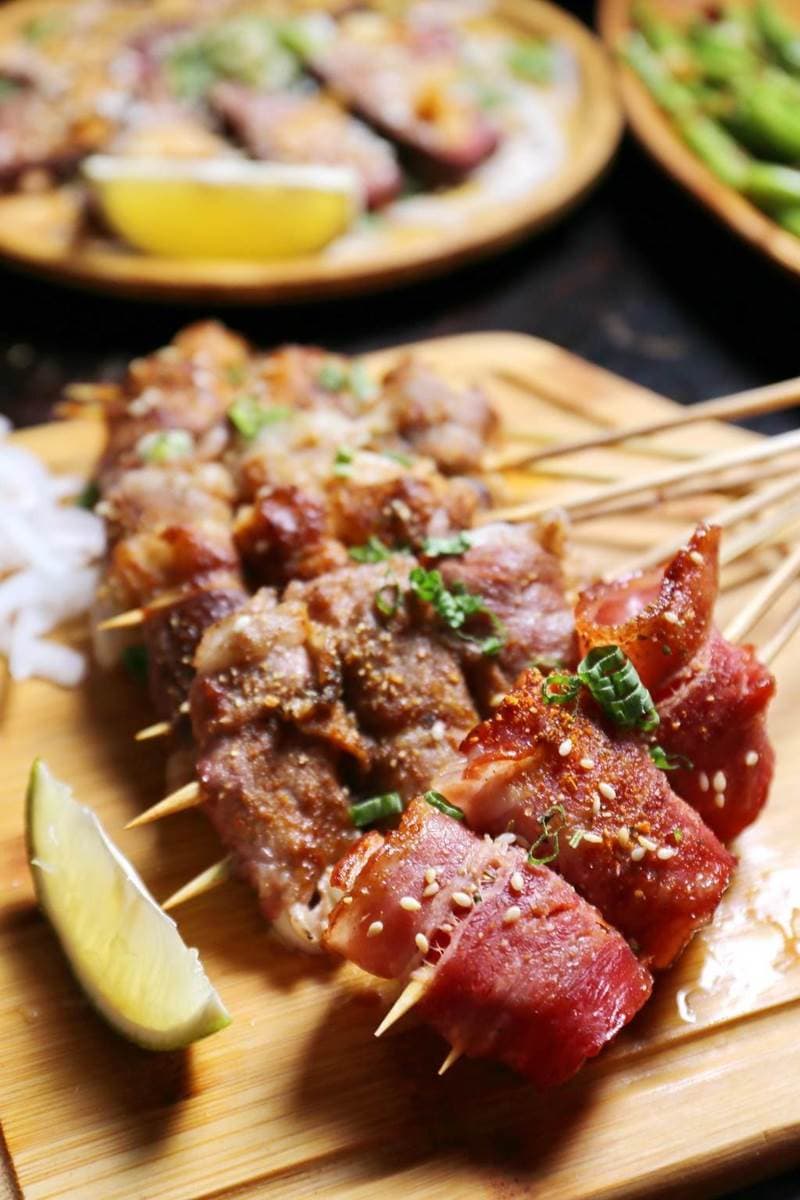 多點幾支也不怕!北、東部12家高CP值串燒,必吃豬肉捲蜜棗、爆蔥肉串 多點幾支也不怕!北、東部12家高CP值串燒,必吃豬肉捲蜜棗、爆蔥肉串