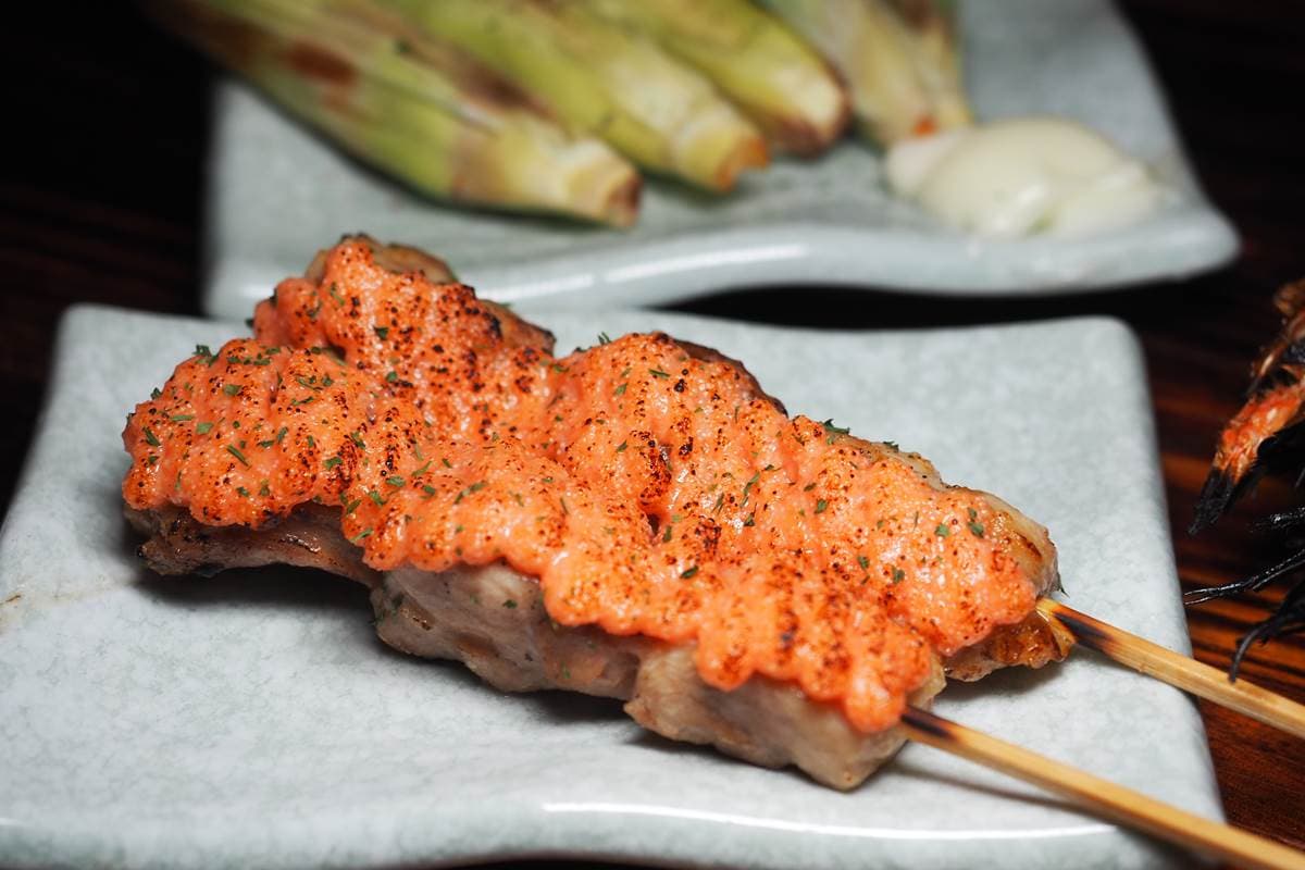 多點幾支也不怕!北、東部12家高CP值串燒,必吃豬肉捲蜜棗、爆蔥肉串 多點幾支也不怕!北、東部12家高CP值串燒,必吃豬肉捲蜜棗、爆蔥肉串