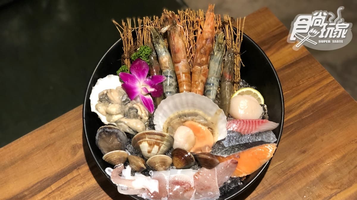 【新開店】吃鍋囉!超狂A5和牛+南非白鮑魚,還有限量巨無霸貢丸 【新開店】吃鍋囉!超狂A5和牛+南非白鮑魚,還有限量巨無霸貢丸