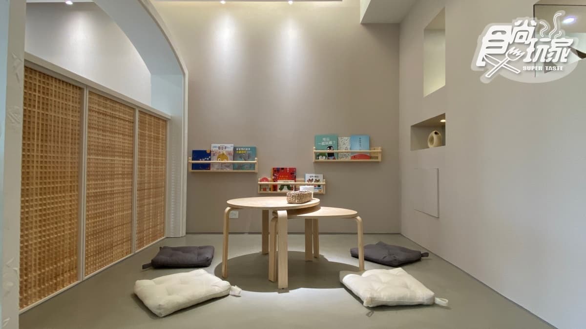 【新開店】桃園打卡點+1!近百坪藤編「網美咖啡廳」,還有「香蕉葉封肉」可以吃 【新開店】桃園打卡點+1!近百坪藤編「網美咖啡廳」,還有「香蕉葉封肉」可以吃