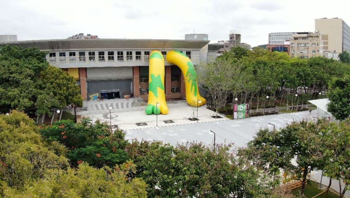 新竹怪獸占領警察局!2020台灣設計展10/1開幕,通行證是「彩色口罩」,開啟95年古蹟 新竹怪獸占領警察局!2020台灣設計展10/1開幕,通行證是「彩色口罩」,開啟95年古蹟