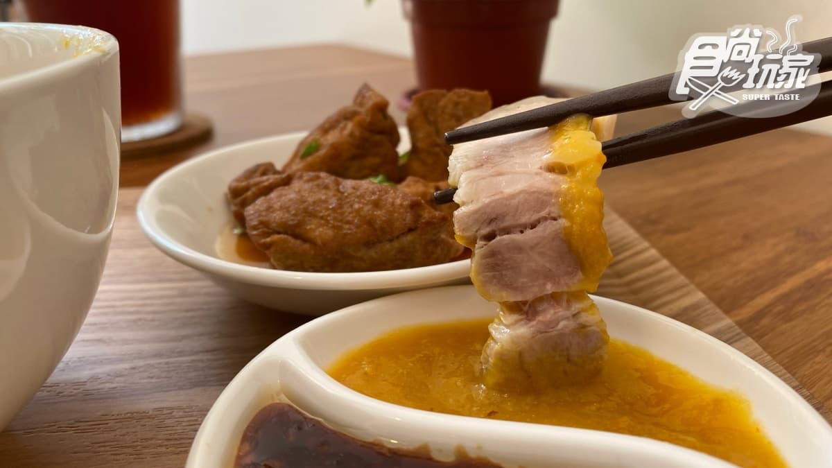 【新開店】一吃上癮!客家祖傳控肉飯+雙醬白肉,加碼再吃巨大「糍粑」 【新開店】一吃上癮!客家祖傳控肉飯+雙醬白肉,加碼再吃巨大「糍粑」