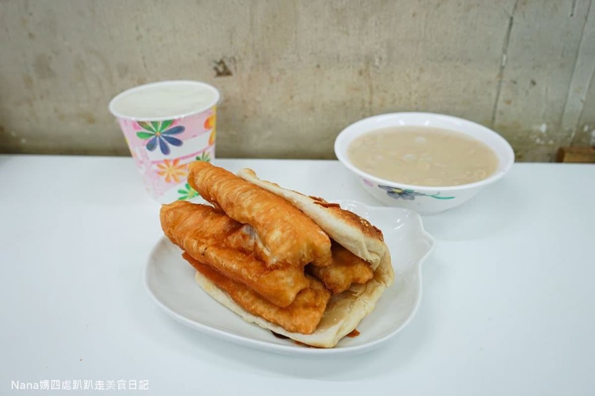 在地人從小吃到大!雙北4家老字號中式早點:IG打卡饅頭蛋、89年手工燒餅 在地人從小吃到大!雙北4家老字號中式早點:IG打卡饅頭蛋、89年手工燒餅